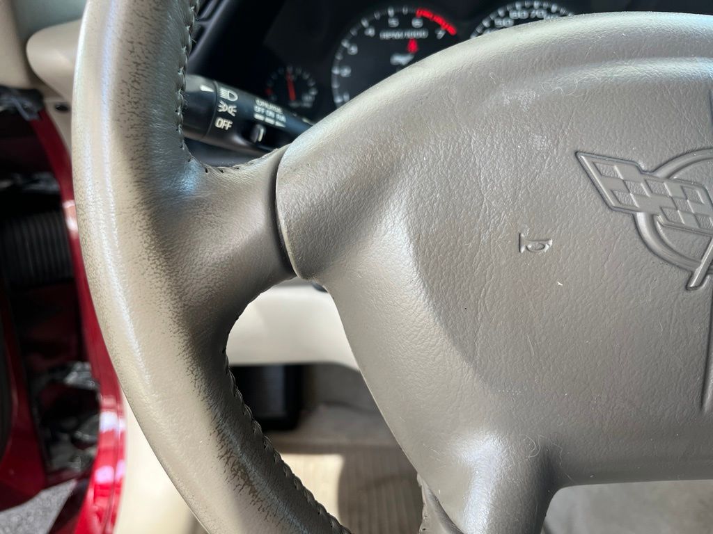 Thumbnail: 2003 Chevrolet Corvette - 16