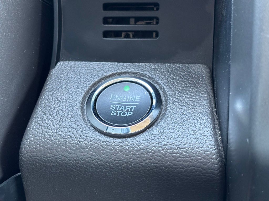 2021 Ford Expedition Max XLT photo
