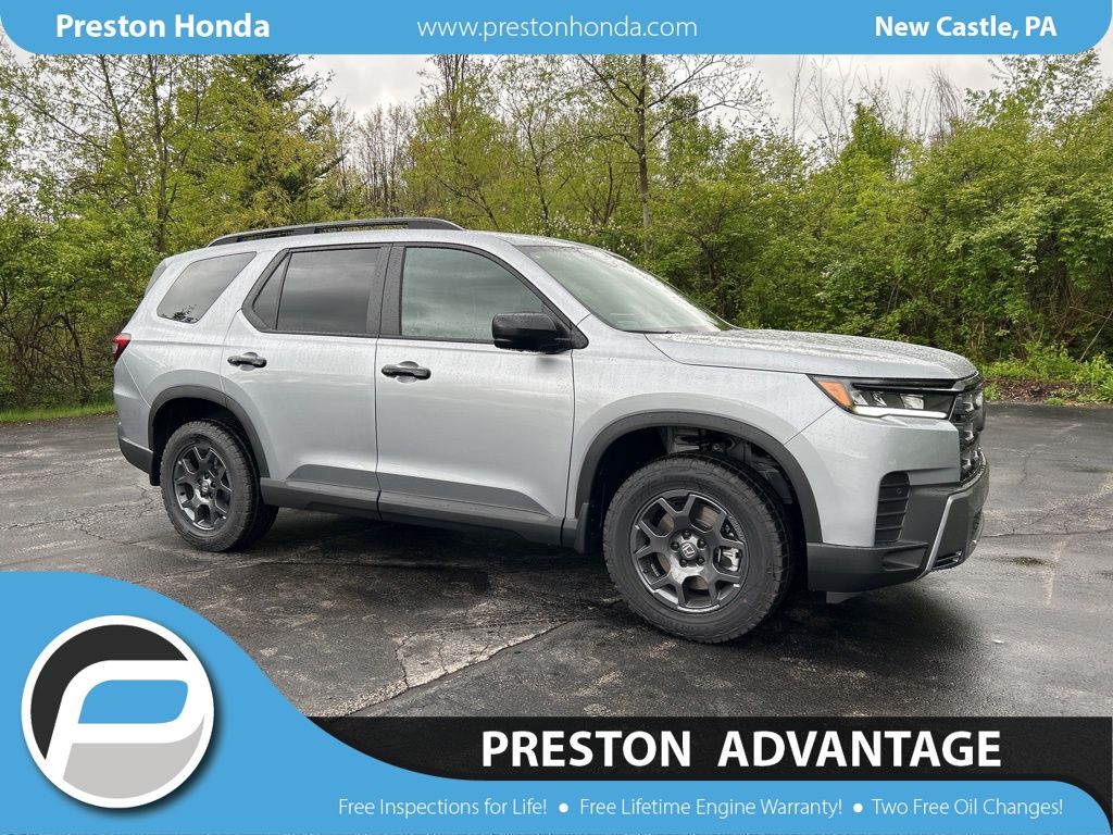 2026 Honda Pilot TrailSport AWD's photo