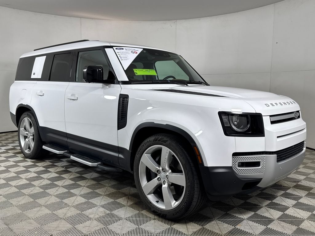 2023 Land Rover Defender 130 SE AWD