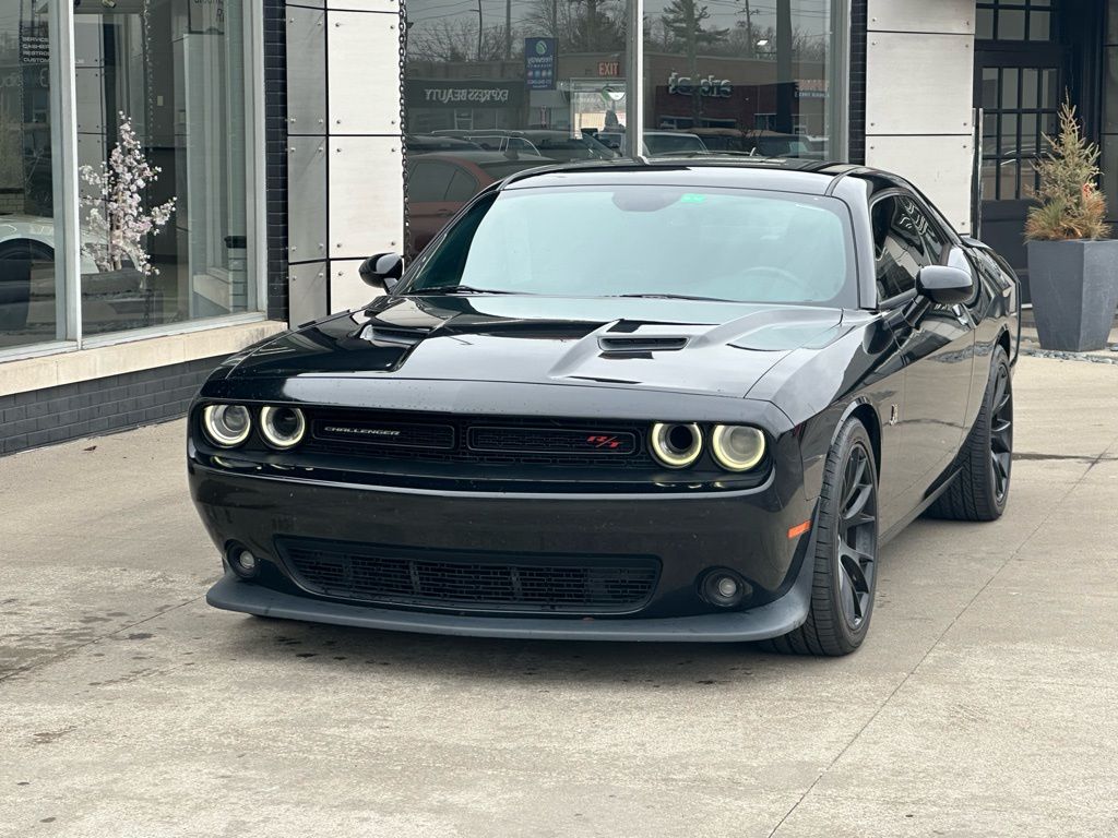 2017 Dodge Challenger R/T Scat Pack RWD