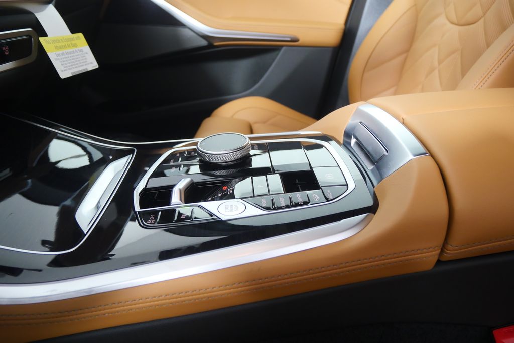 Thumbnail: 2026 BMW X5 - 22