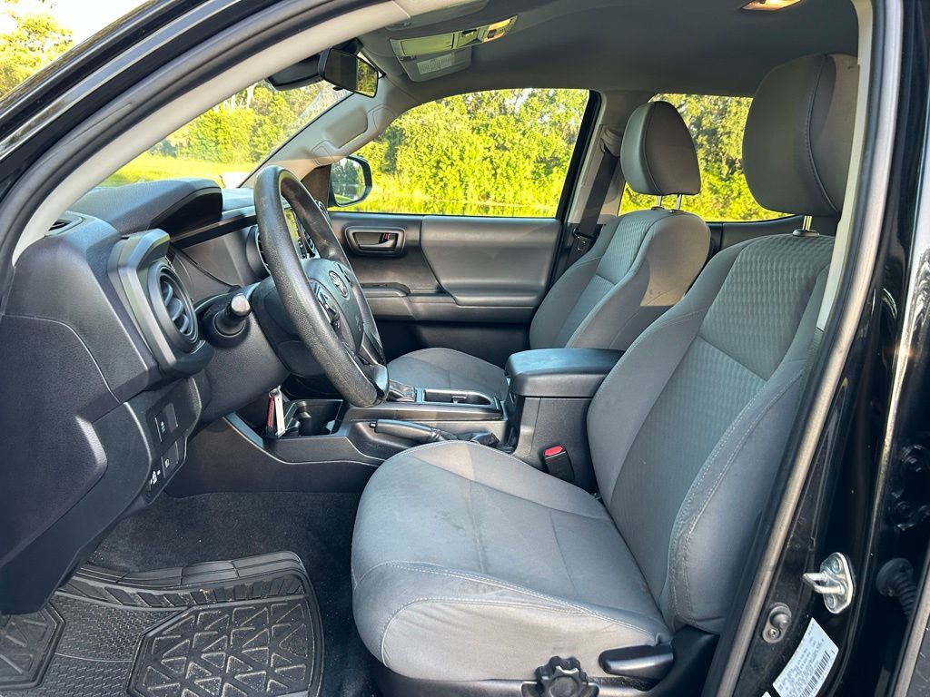 2021 Toyota Tacoma SR 14