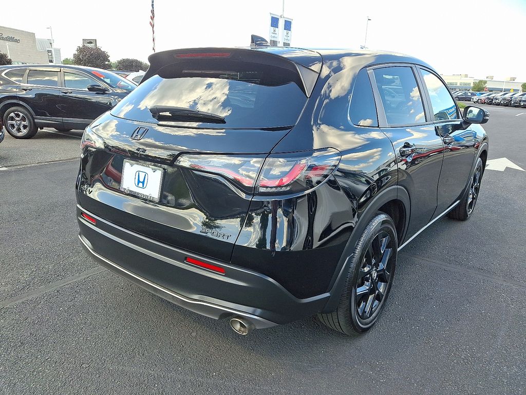 Thumbnail: 2023 Honda HR-V - 6