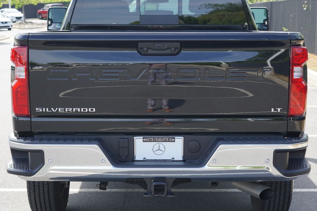 Thumbnail: 2025 Chevrolet Silverado 2500 - 14