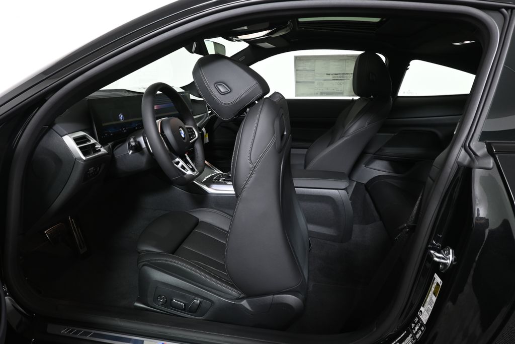 Thumbnail: 2027 BMW 4 Series - 26