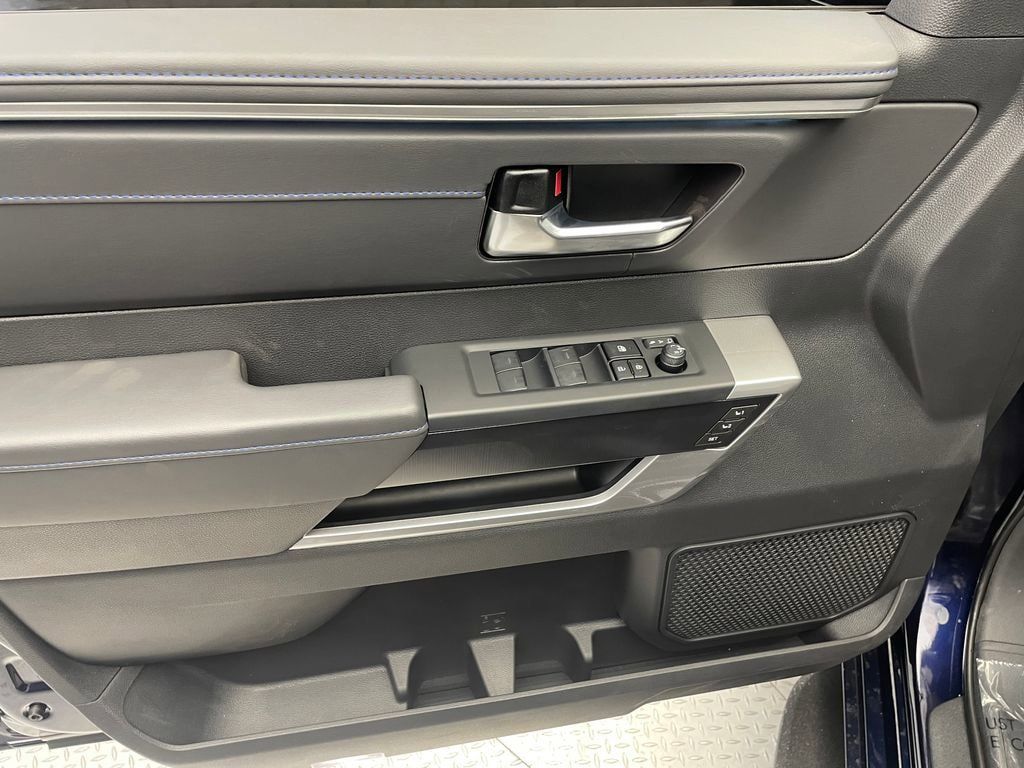 Thumbnail: 2025 Toyota Sequoia - 9