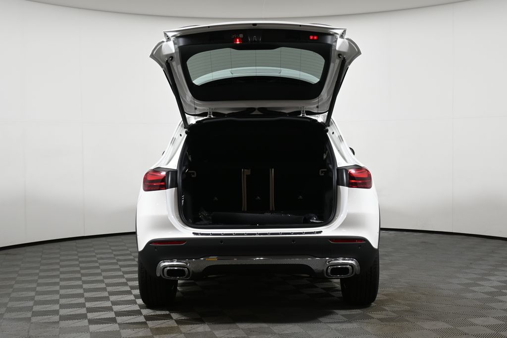 Thumbnail: 2026 Mercedes-Benz GLA - 28