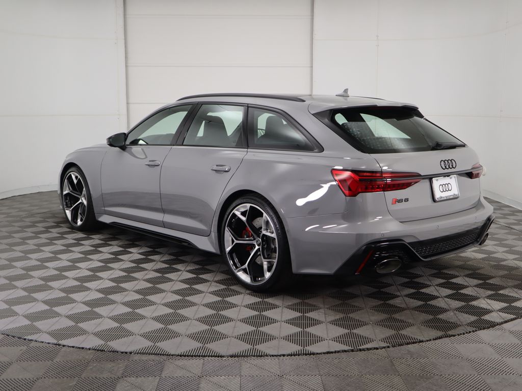 Thumbnail: 2025 Audi RS 6 - 7