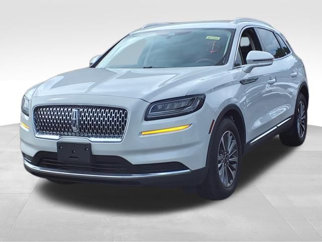 2021 Lincoln Nautilus Standard 3