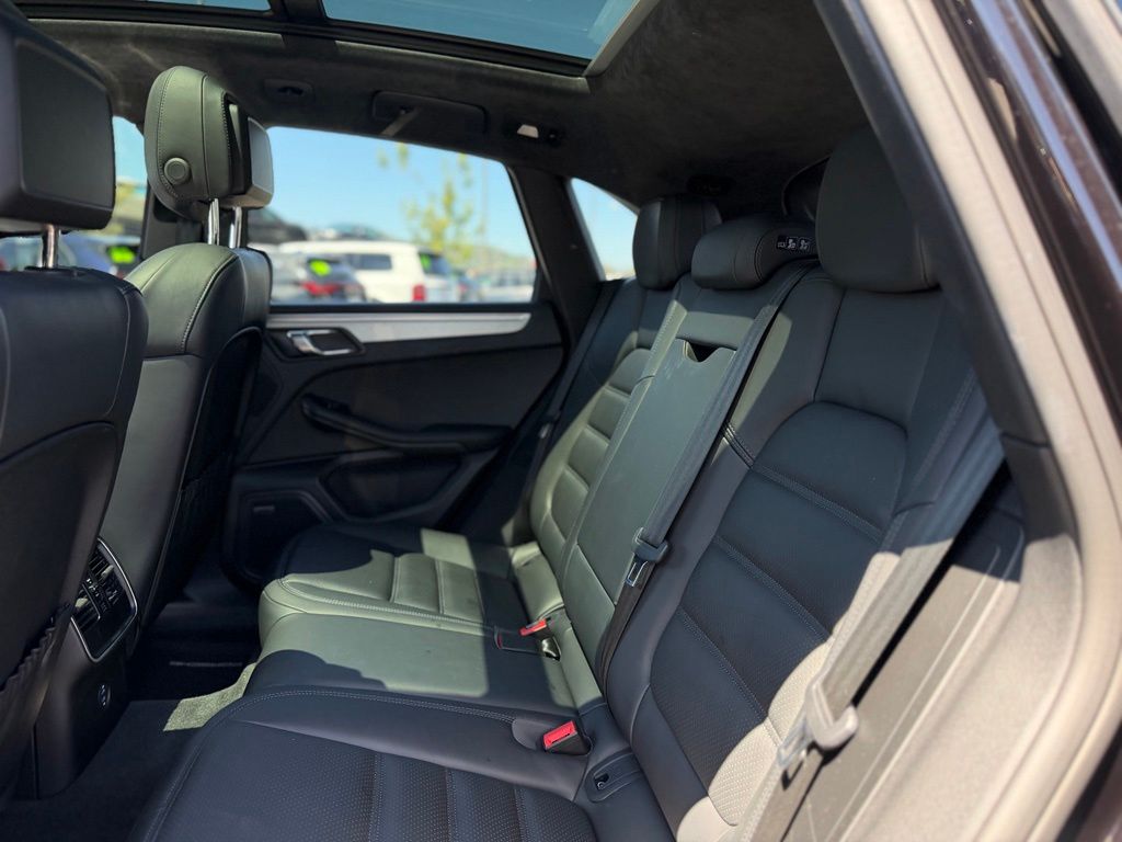 Used 2020 Porsche Macan SUV