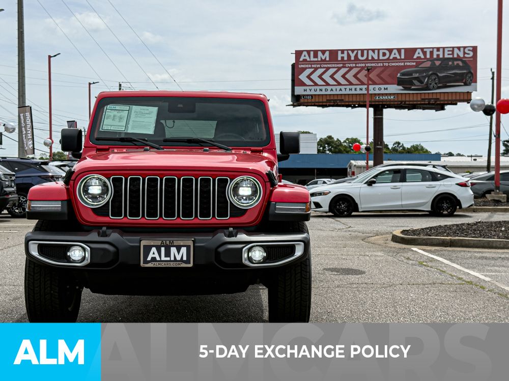 2025 Jeep Wrangler 4-Door Sahara - Photo 3