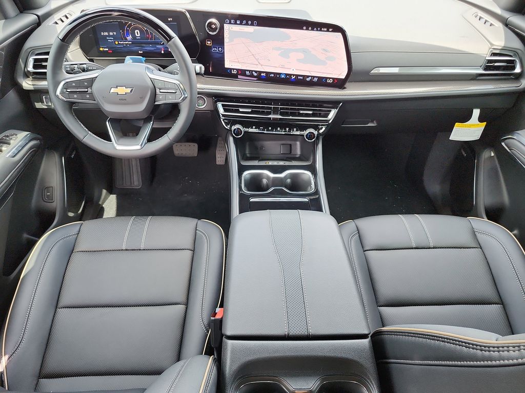 new 2026 Chevrolet Traverse car, priced at $53,995