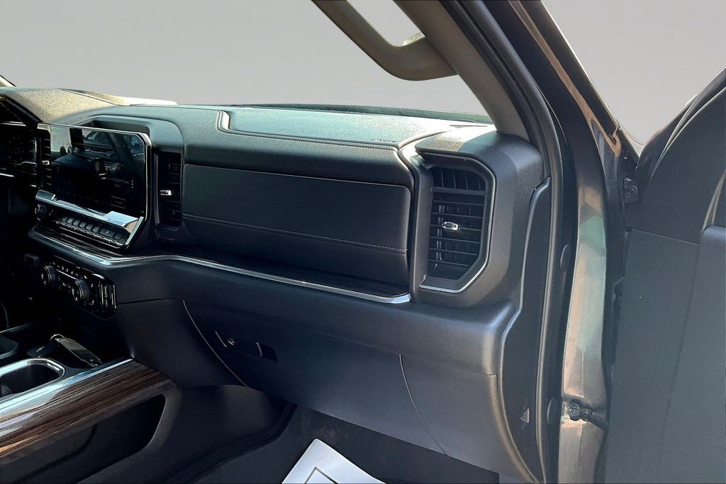 Used 2024 Chevrolet Silverado 1500 Truck