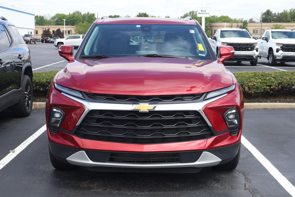 Thumbnail: 2023 Chevrolet Blazer - 2