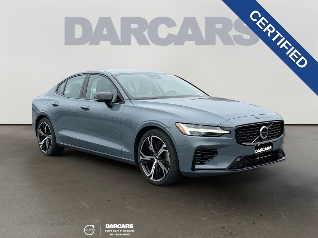 2023 Volvo S60 Recharge T8 Ultimate Dark Theme eAWD
