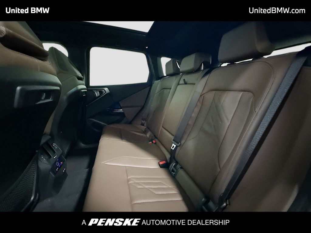 Thumbnail: 2026 BMW X3 - 13
