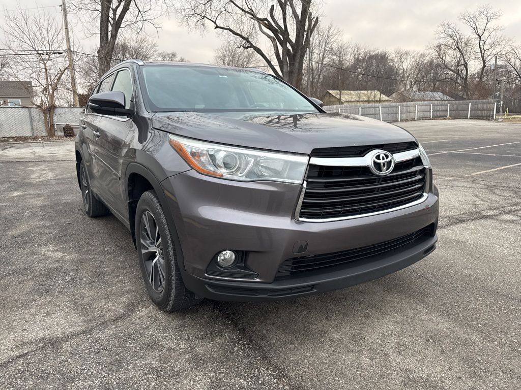 2016 Toyota Highlander XLE AWD