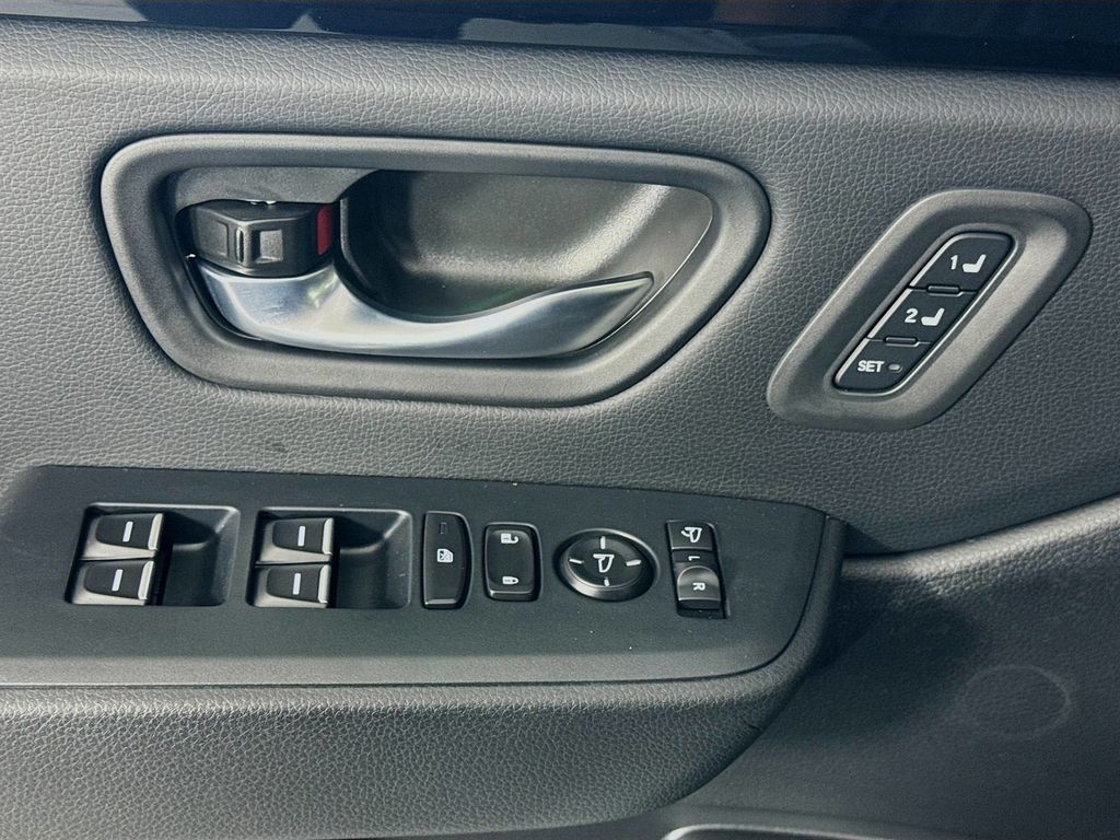 New Car 2025 Honda Pilot  Black Edition For Sale Under $60,000 In Austin, Texas
