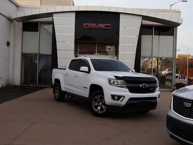 Summit White 2020 Chevrolet Colorado Z71 Crew Cab 4WD Pickup Truck Four-Wheel Drive 8-Speed Automatic