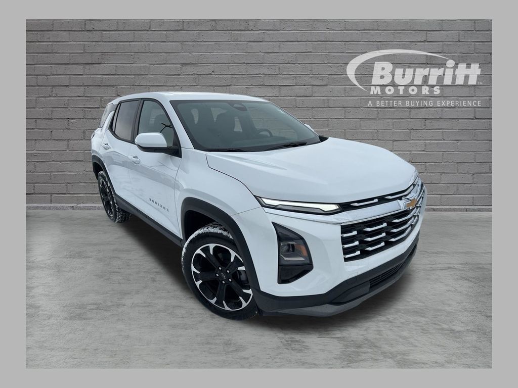 Summit White 2026 Chevrolet Equinox SUV / Crossover Four-Wheel Drive 8-Speed Automatic
