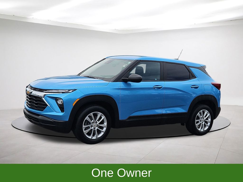 2025 Chevrolet TrailBlazer LS Blue at Bob Mills Chevrolet