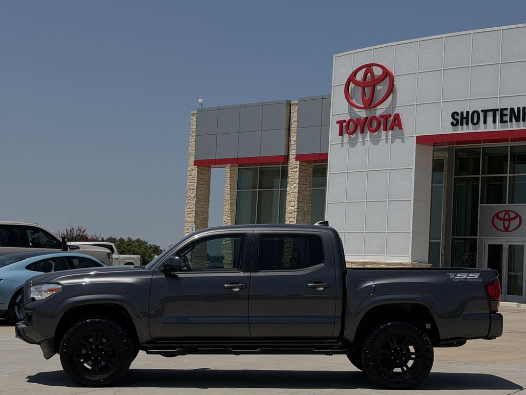 Used 2021 Toyota Tacoma Truck