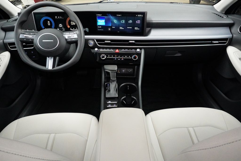 Used Car 2025 Hyundai Sonata  Se For Sale Under $25,000 In Weatherford, Texas