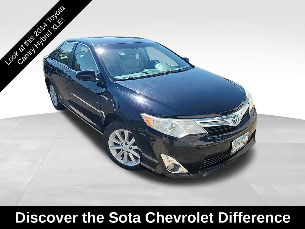 Attitude Black 2014 Toyota Camry Hybrid Sedan Front-Wheel Drive Continuously Variable Transmission
