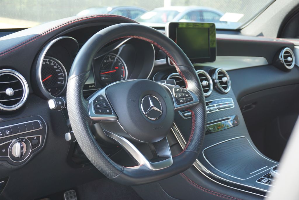 Thumbnail: 2019 Mercedes-Benz GLC - 7