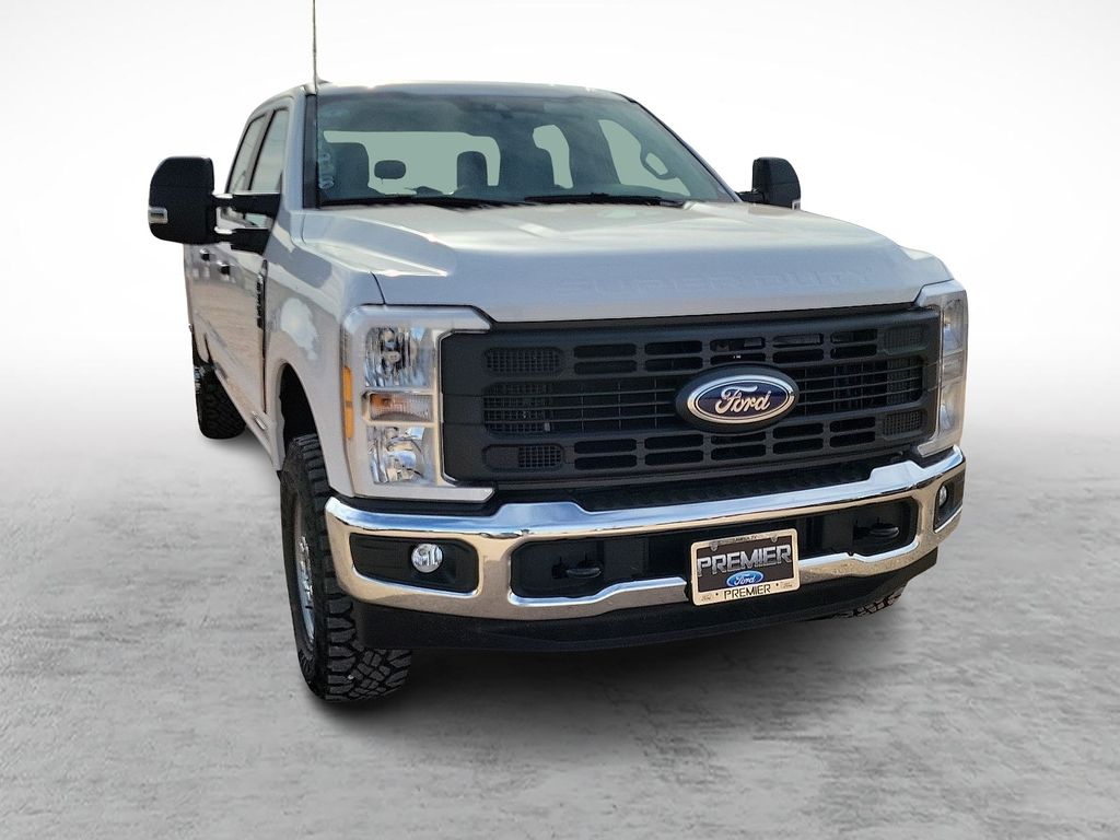 New 2026 White Ford XL image 2