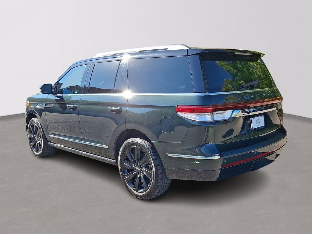 Thumbnail: 2022 Lincoln Navigator - 6