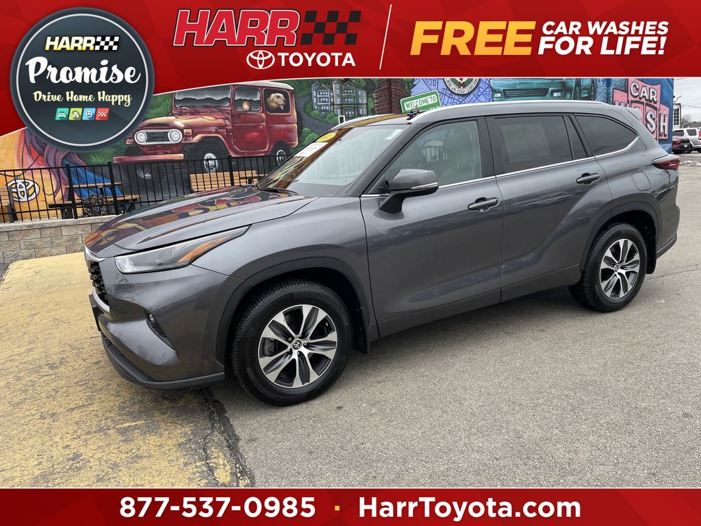 2024 Toyota Highlander XLE AWD