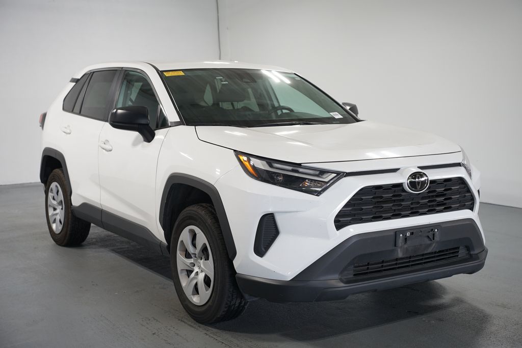Thumbnail: 2024 Toyota RAV4 - 3