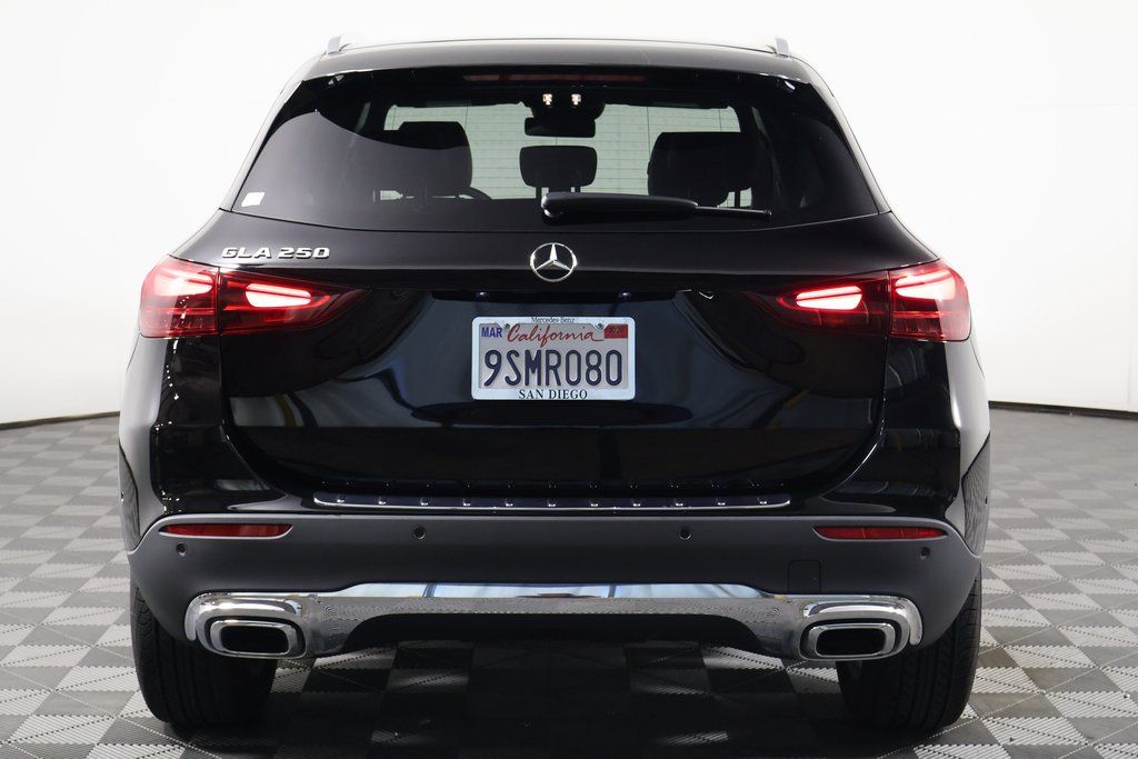 Thumbnail: 2025 Mercedes-Benz GLA - 5