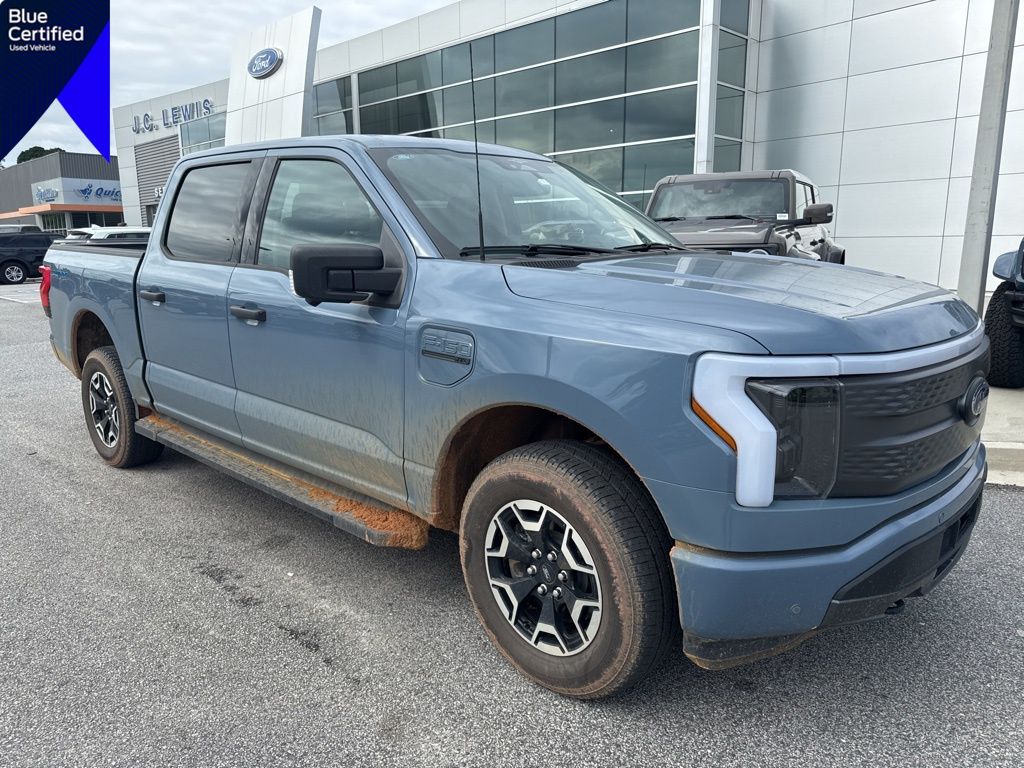 2023 Ford F-150 Lightning XLT