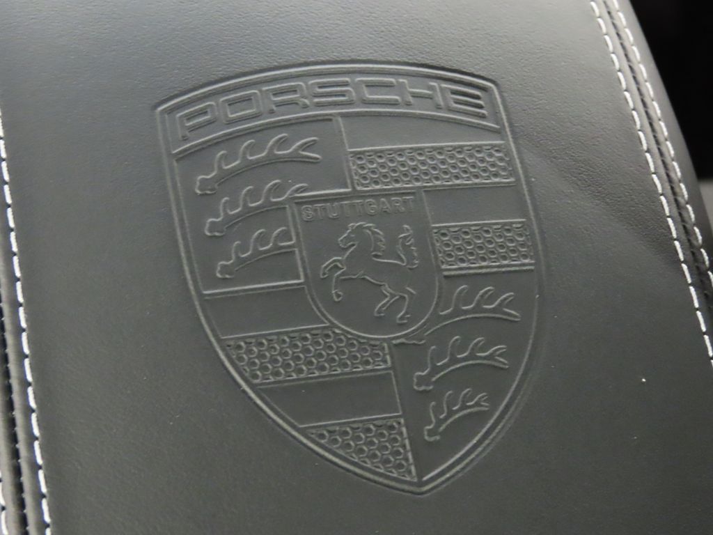 Thumbnail: 2026 Porsche 911 - 32