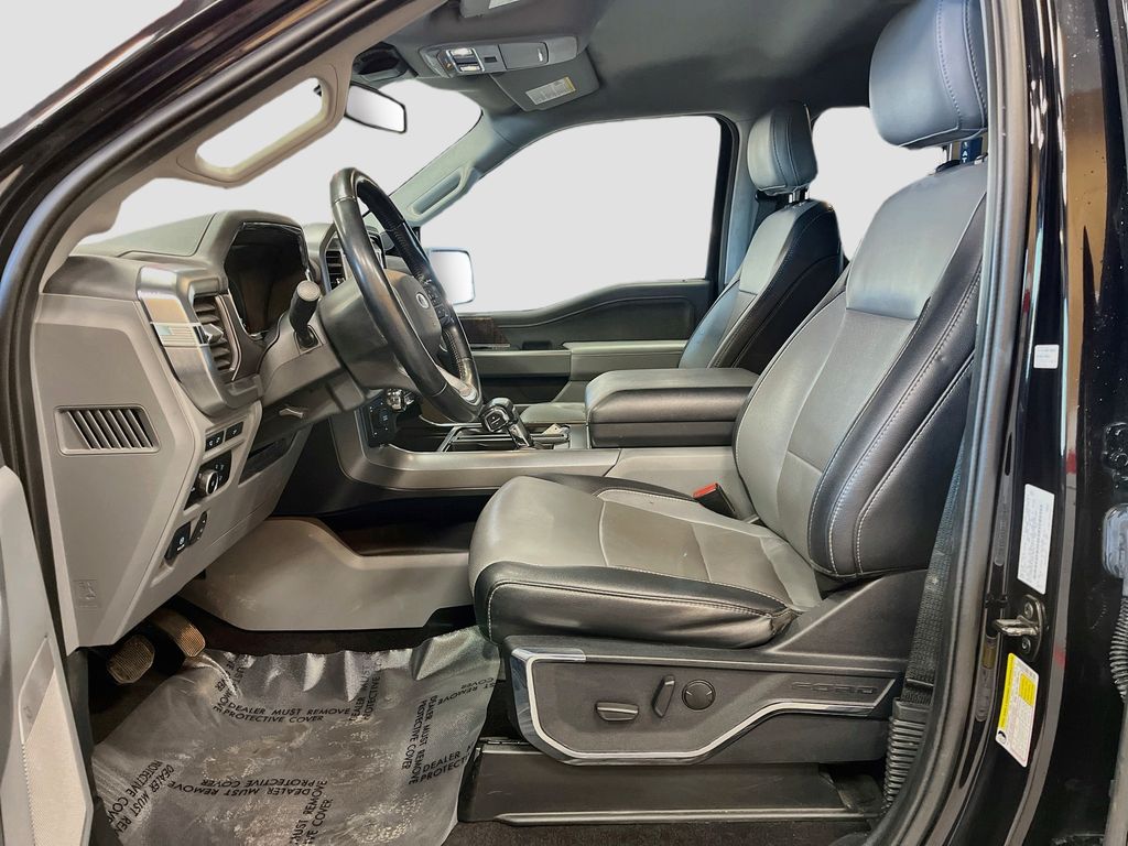 Used 2023 Black Metallic Ford Lariat image 22