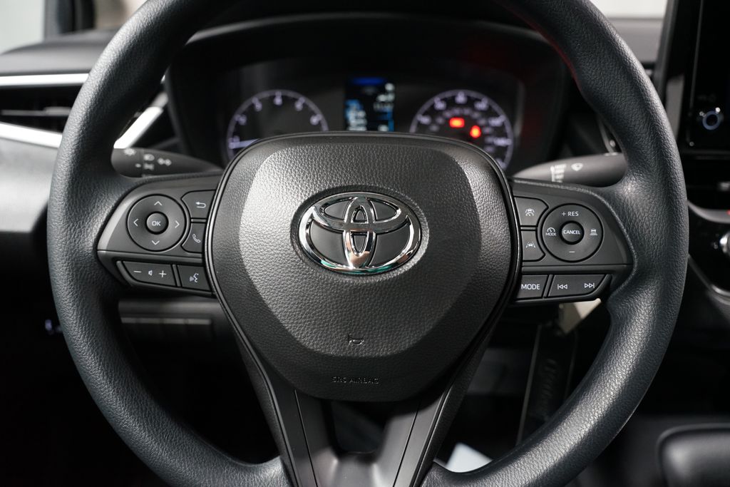 Thumbnail: 2025 Toyota Corolla - 12