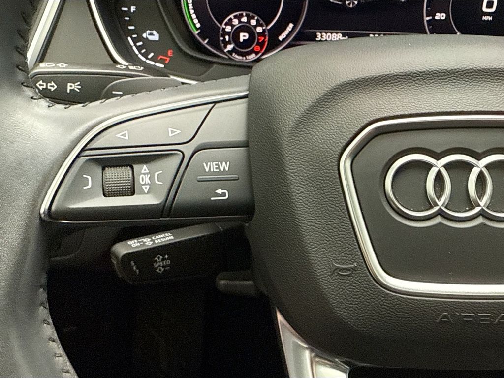 Thumbnail: 2020 Audi Q5 - 11