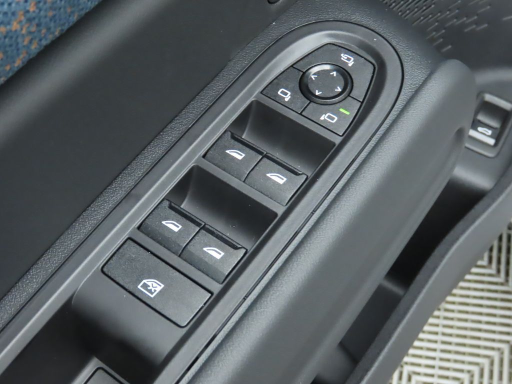 Thumbnail: 2026 MINI Cooper Countryman - 25