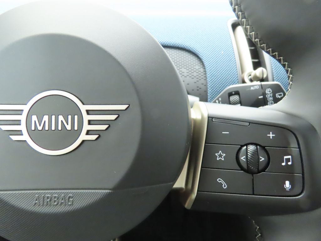 Thumbnail: 2025 MINI Cooper Countryman - 12