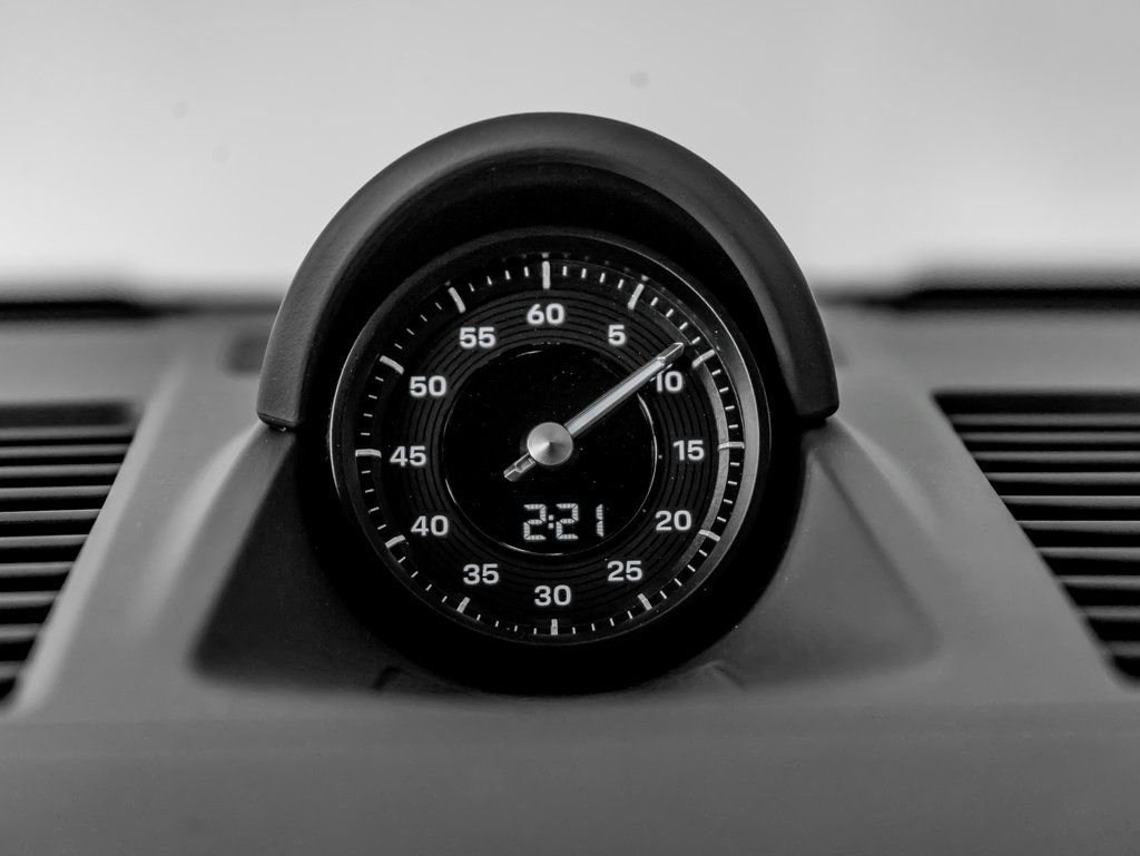 Certified Used 2025  Porsche Carrera image 17