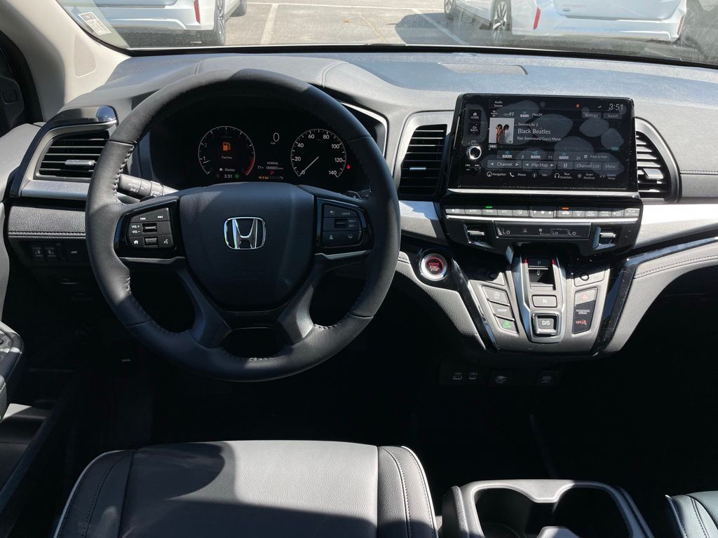 Thumbnail: 2026 Honda Odyssey - 11
