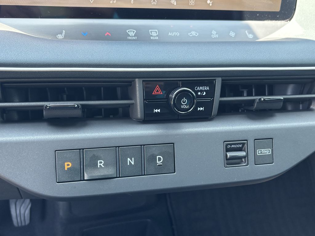 New 2026 Nissan Leaf SUV