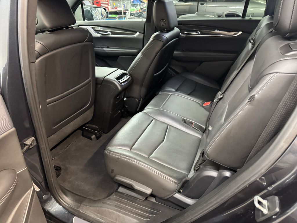 2020 Cadillac XT6 Sport