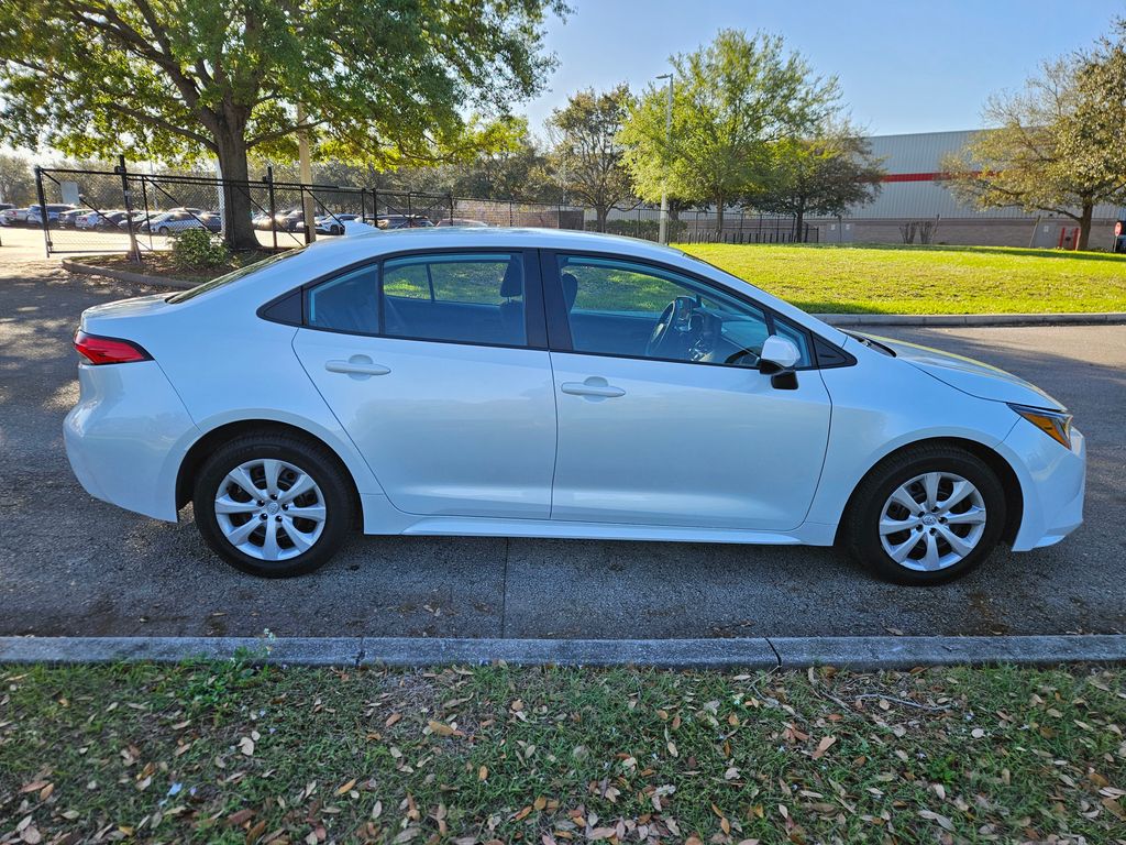 2023 Toyota Corolla LE 6