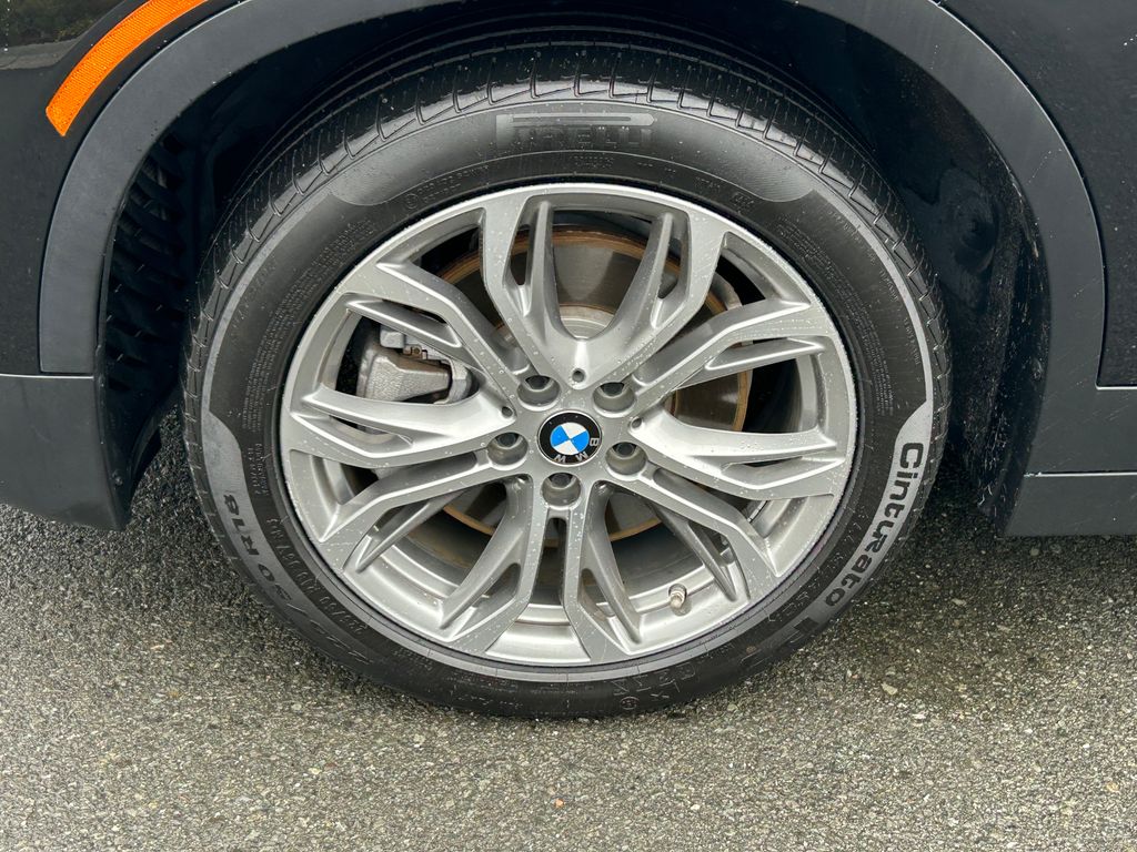 Thumbnail: 2021 BMW X2 - 9