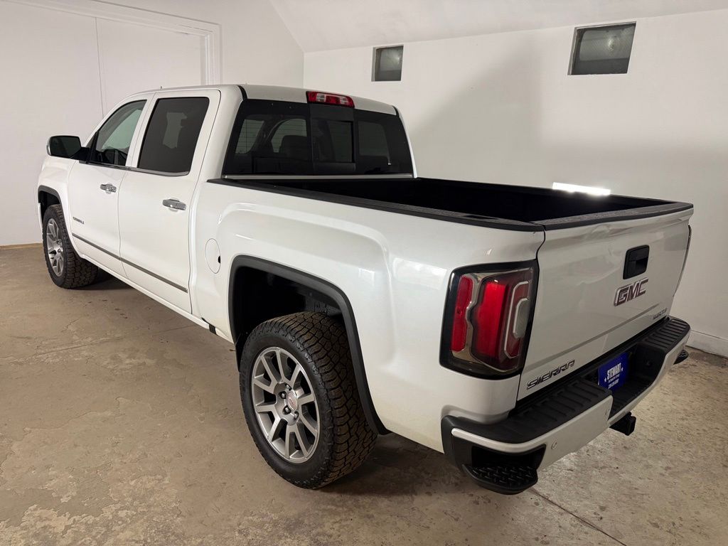 Photo 3 of 2018 GMC Sierra 1500 Denali