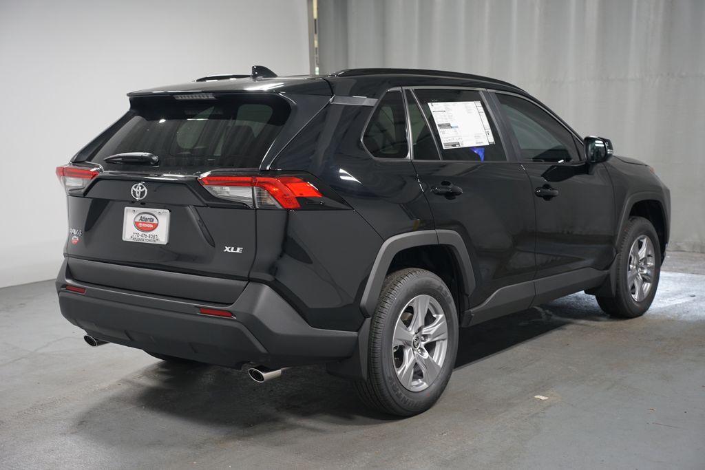 Thumbnail: 2025 Toyota RAV4 - 8